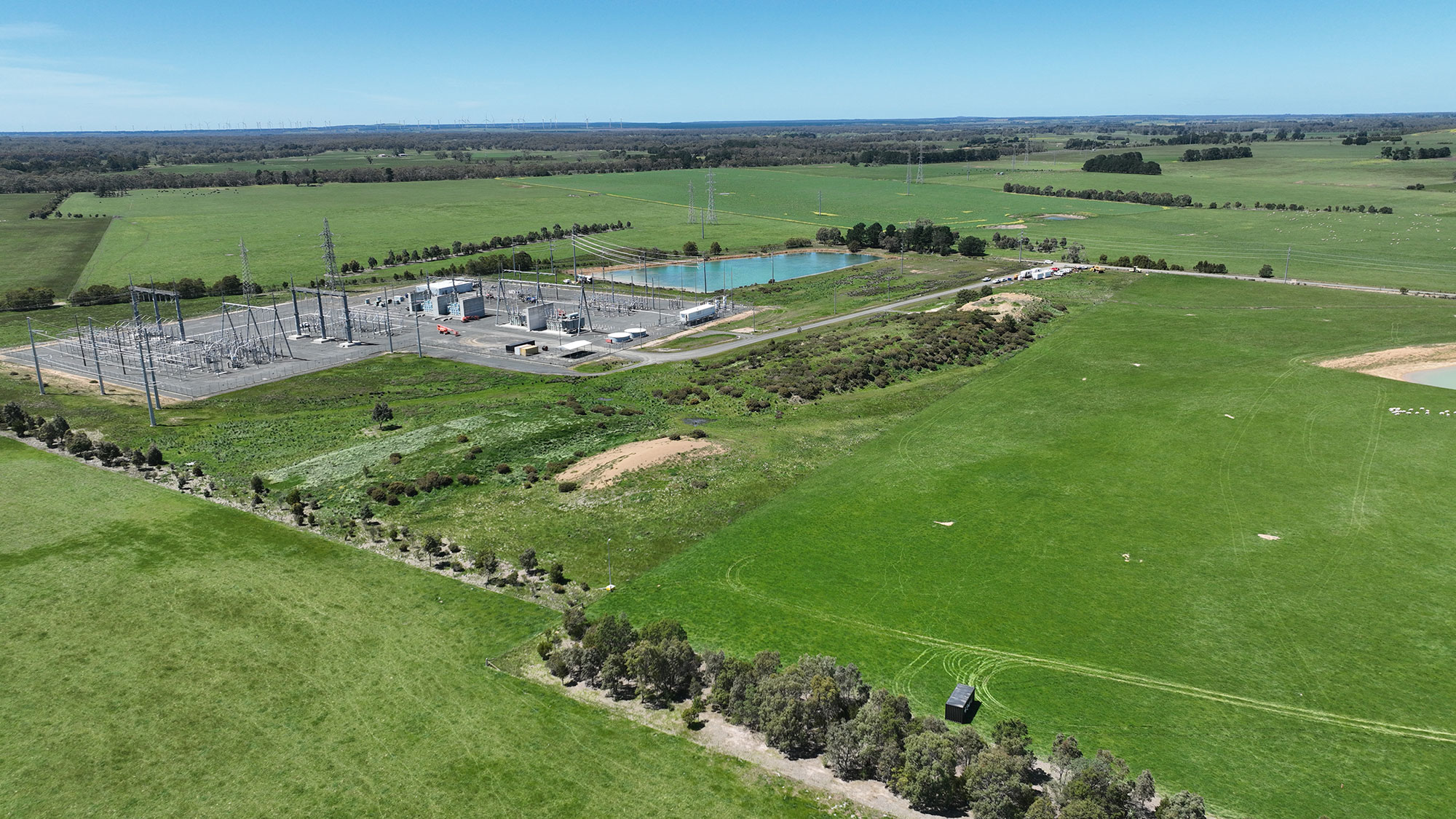 An aerial overview of the Elaine BESS project site.